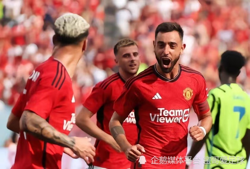  曼联0-3完败布伦特福德,滕哈格陷危机  